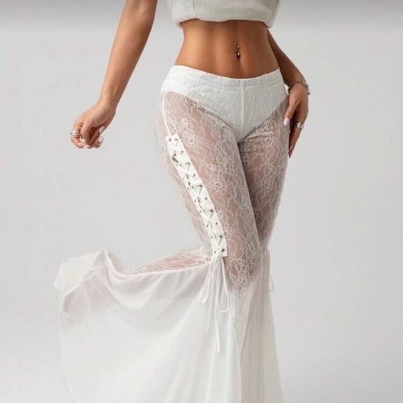 Pants - Elegant White Lace Women's Pants